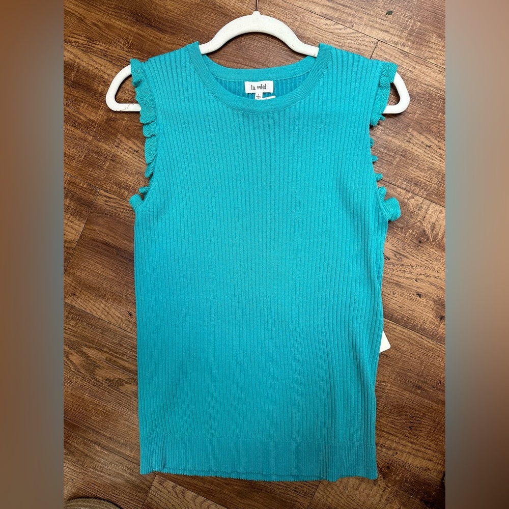 Women’s Aqua Sleeveless Sweater